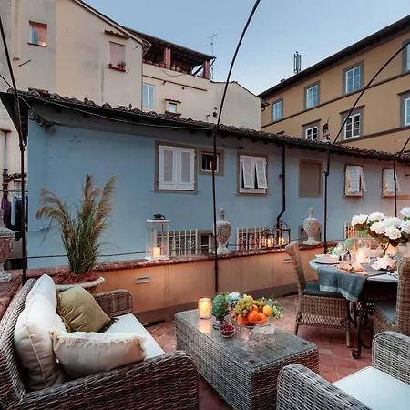 Casa Brumar, The Terrace Inside The Walls Of * Lucca